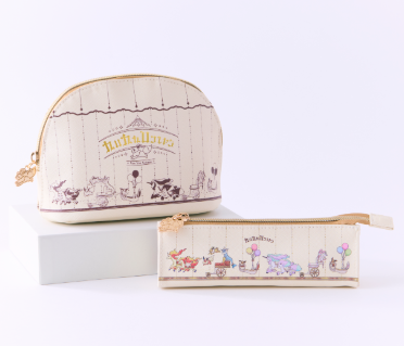 ブイブイヴォヤージュポーチ